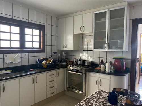 Imagem 18 de 23 de Sobrado Com 4 Dormitórios À Venda, 180 M² Por R$ 900.000,00 - Jardim Pinheiros - São Paulo/sp - So1481