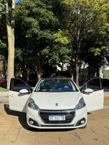 Peugeot 208 1.6 Feline Pack Cuir