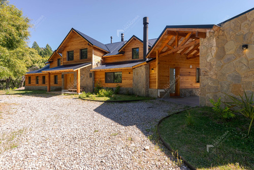 Casa En Venta En Orillas Del Caleufu, San Martín De Los Andes, Meliquina, Neuquén, Patagonia Argentina