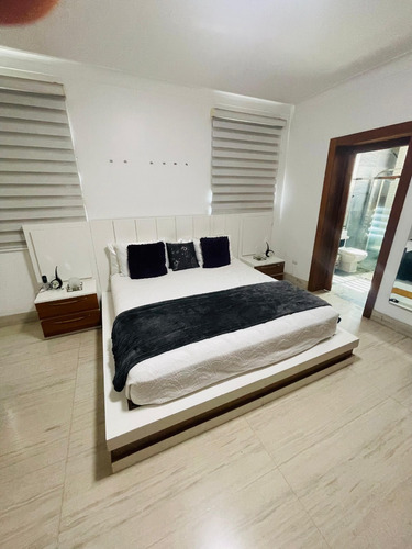 Penthouse De Lujo En Cerros De Gurabo Torre Ferrari