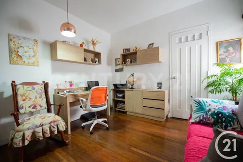 Venta Casa Laureles A Una Cuadra Y Media Del Primer Parque Excelente Ubicación