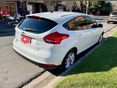 Imagen 3 de 9 de Ford Focus