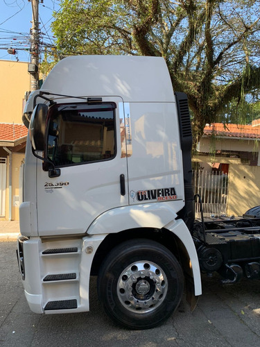 Volkswagen 25-390 6x2 Ano 2014 Impecável