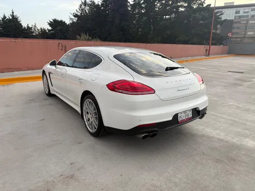 Porsche Panamera 3.0 S E-hybrid At