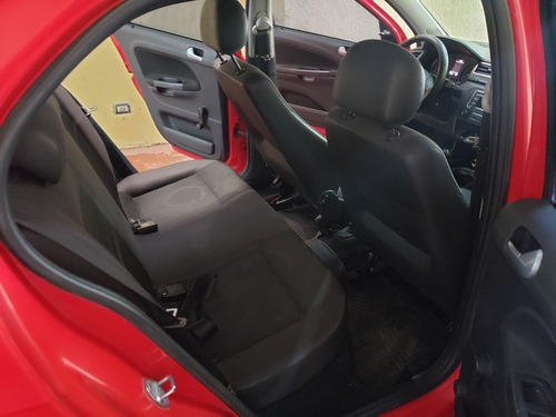 Imagen 8 de 9 de Volkswagen Gol Trend 1.6 Msi 2017