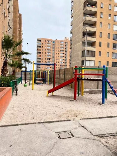 Edificio Bahía Oriente / Serrano