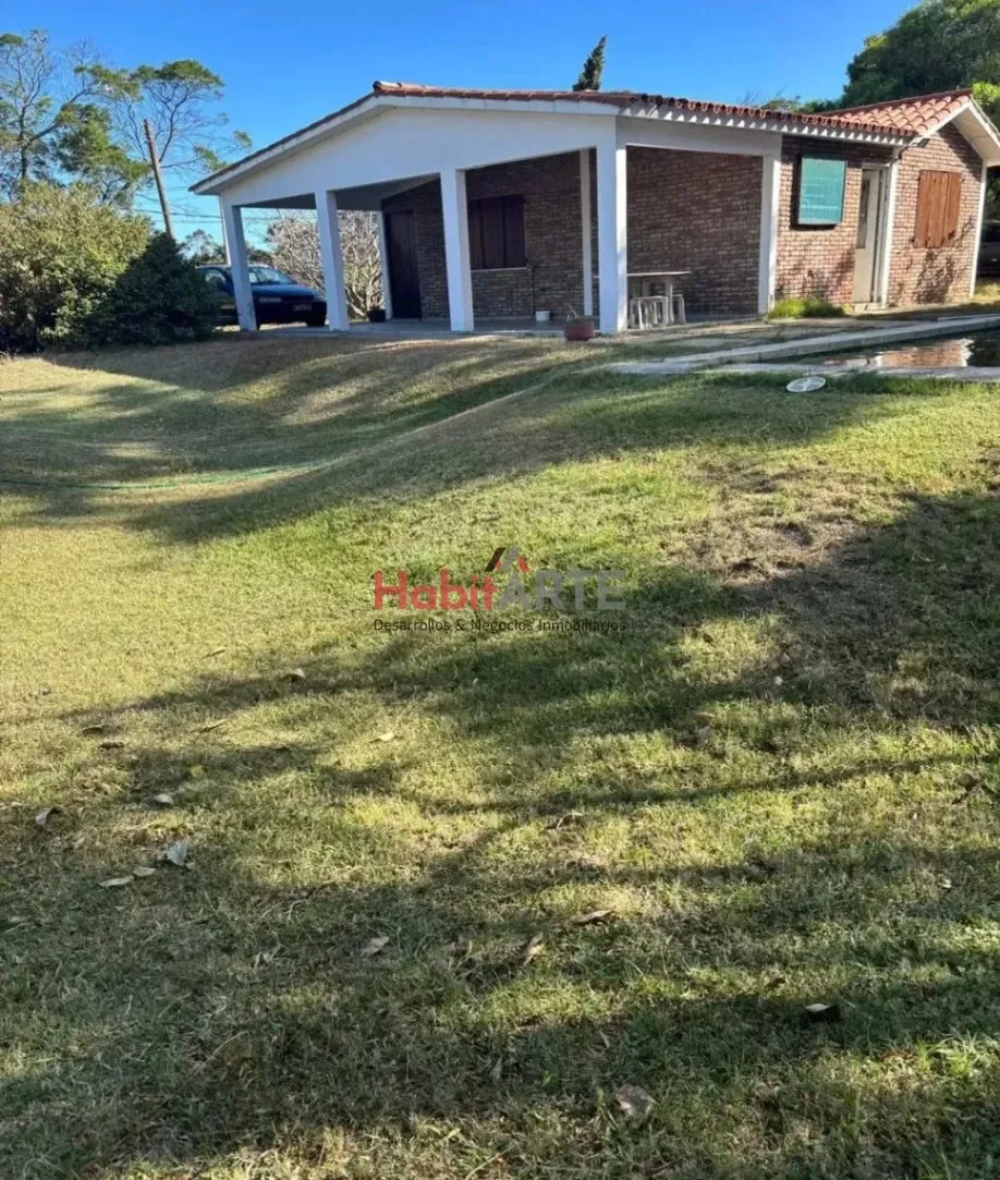 Alquiler Casa En Marindia Tres Dormitorios C/ Cochera Y Piscina · Foto 4