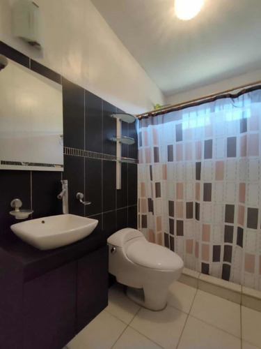 Imagen 13 de 16 de Casa Venta Rosal Sur
