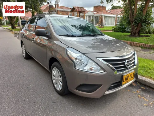 Nissan Versa 1.6 Drive