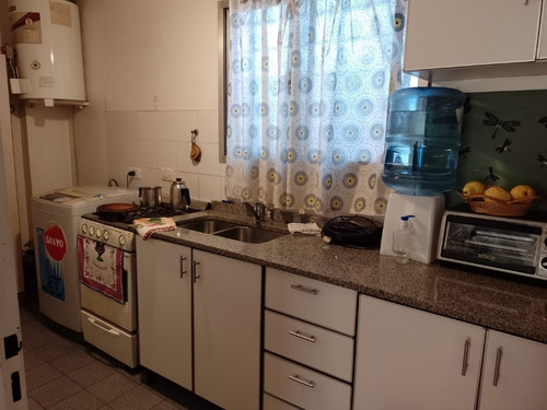 Imagen 7 de 13 de Venta De Departamento De Dos Ambientes En Adrogué