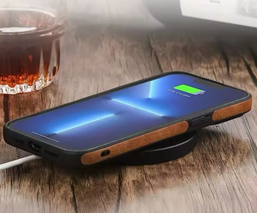Small Size Funda For iPhone 16, 16 Plus, 16 Pro, 16 Pro Max Cuero De Lujo