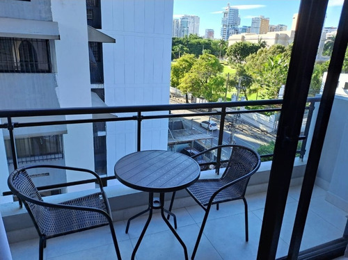 Imagen 19 de 22 de Se Alquila, Apartamento 2hab Amueblado Nueso A Estrenar C/area Social Y Piscina Rooftop Con Vistas Al Mar En La Esperilla