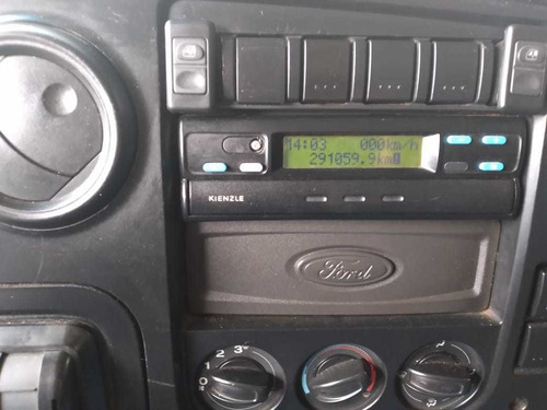 Imagem 6 de 9 de Ford Cargo 1722