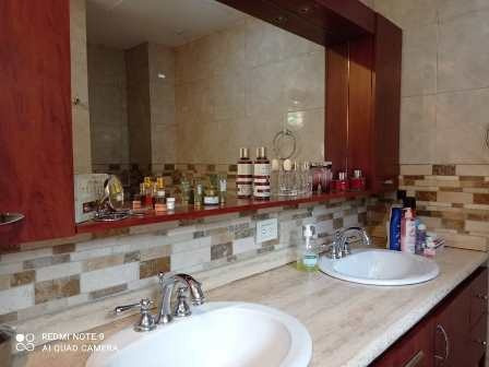 Imagen 10 de 13 de Vendo Apto 327mts2 5h/5b/4pe La Lagunita 8595