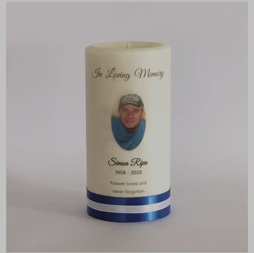 Imagen 3 de 10 de Velas Para Recordar A Su Ser Querido. Altar, Misa, Recuerdos