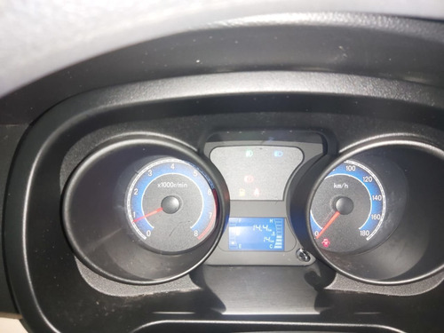 Imagen 6 de 9 de Lifan Mamut Box Dual Motor 1.5 Caja Paquetera 2022 #em