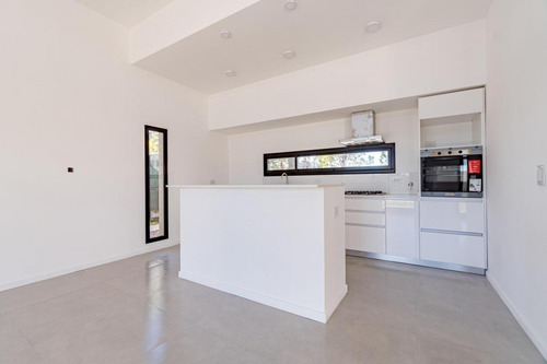 Venta/permuta Casa 3 Dormitorios Pileta - Funes Don Mateo. Etapa 1 Apto Credito