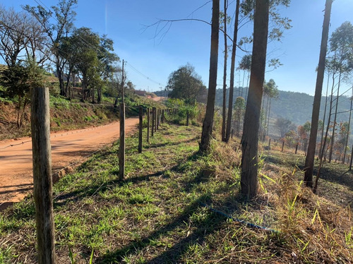 Imagem 4 de 7 de Um Lote Bem Localizado, Venha Construir Seu Sonho