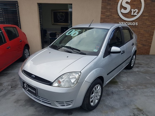 Imagem 1 de 5 de Ford Fiesta 1.6 Mpi Sedan 8v Flex 4p Manual