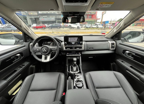 Mitsubishi L200 2.4 Di-D Gls High Power At 4Wd
