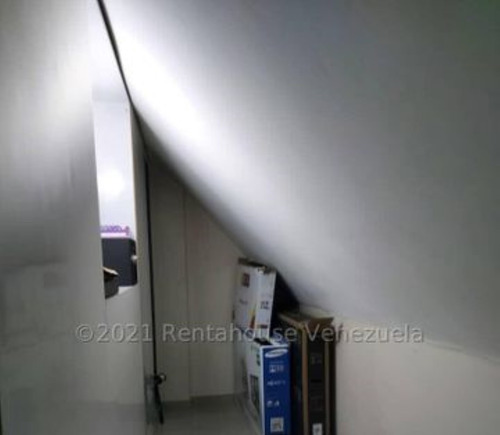Imagen 14 de 30 de Casas En Venta Los Cardones Barquisimeto 22-6149 /m