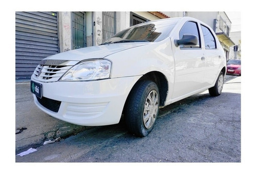 Imagem 2 de 12 de Renault Logan Authentique Hi-flex 1.0 16v 4p