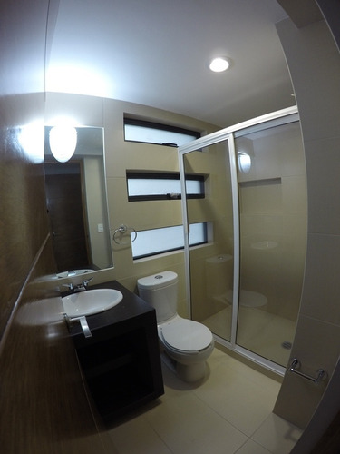 Imagen 6 de 12 de Amplio Departamento - Excelentes Condiciones