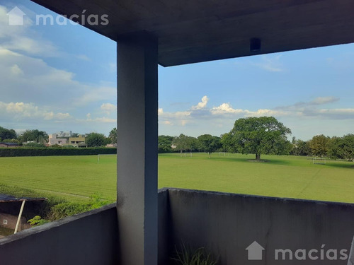 Imagen 1 de 7 de Departamento 2 Dorm, Balcón Terraza, Con Asador Y Cochera En Yerba Buena