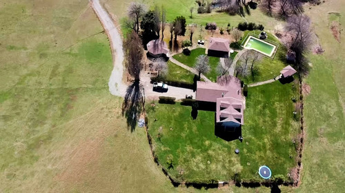 23. Encantadora Casa En El Carmen, Con Amplio Terreno