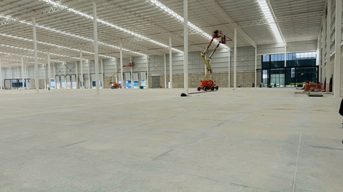 Nave Industrial En Renta 16740m2 A 7 Min Del Aeropuerto De Queretaro Gps