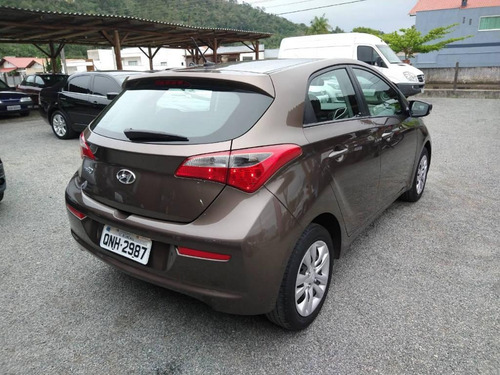 Imagem 15 de 15 de Hyundai Hb20 Confort 1.0 12v 2018 Flex Completot