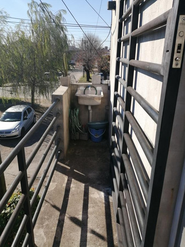 Imagen 19 de 28 de Ph Ideal 2 Familias - Benito P. Galdos Al 2100 - Quilmes Oeste