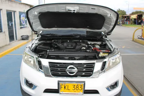 Nissan Frontier 2.5 Np300 4x4