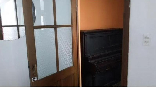Casa Venta 2 Dormitorios 1 Baño 1 Cochera Y Patio 80 Mts 2 Cubiertos - Terreno 102 Mts 2- La Plata