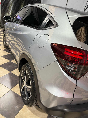 Honda HR-V 1.8 Lx 2wd Cvt l20