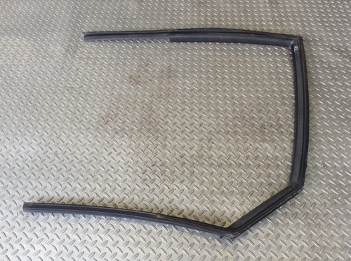 Hule Guía Vidrio Trasero Izquierdo Chevrolet Optra Ls 06-09