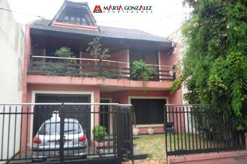 Casa  En Venta En Villa Sarmiento