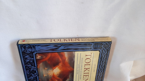 Tolkien - Enciclopedia Ilustrada David Day Timun Mas