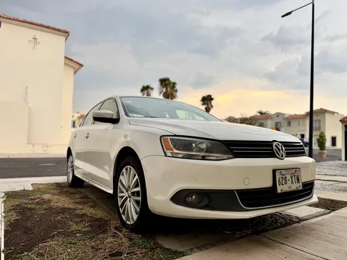 Volkswagen Jetta 2.5 Sport Qc At