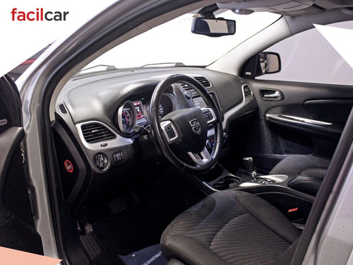 Imagen 17 de 25 de Dodge Journey Sxt 7 Pasajeros 3.6 2017 Excelente!!