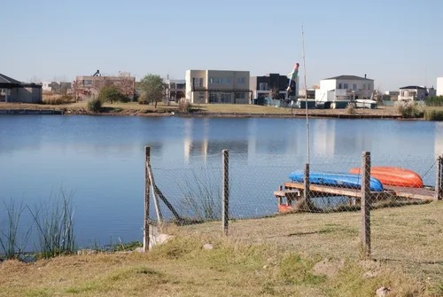 Imagen 3 de 17 de Oportunidad Casa En Venta En El Cantón A La Laguna