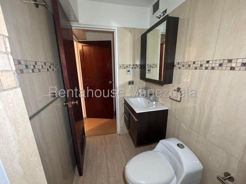 Apartamento En Venta - Mls #25-21860