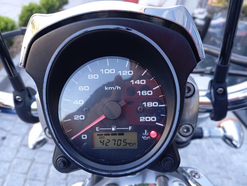 Suzuki Boulevard M800 Custom