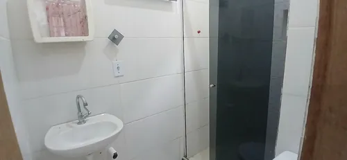 Kitinet De Laje Podendo Construir Em Cima. Pequeno Quintal