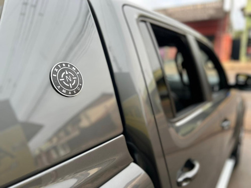 Volkswagen Amarok 3.0 Highline Extreme Cab. Dupla V6 4x4 Aut. 4p