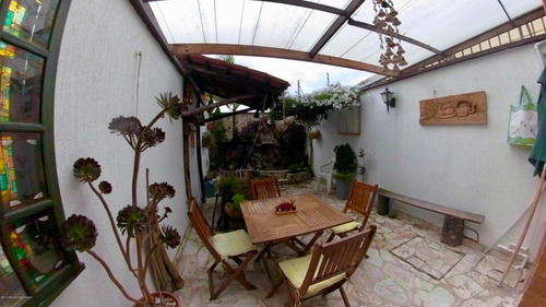 Casa En Vereda El Abra(cota) Rah Co: 21-567