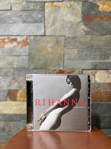 Cd / Dvd Rihanna - Good Girl Gone Bad