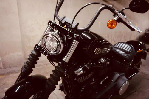 Harley Davidson Softail Street Bob