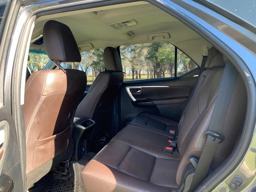 Toyota Sw4 2.8 Srx 177cv 4x4 7as At 2018