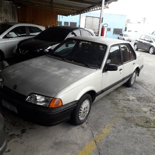 Chevrolet Monza C/doc,motor Ok